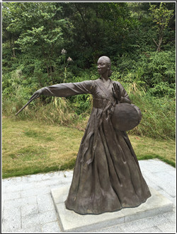 小區(qū)雕塑廠家