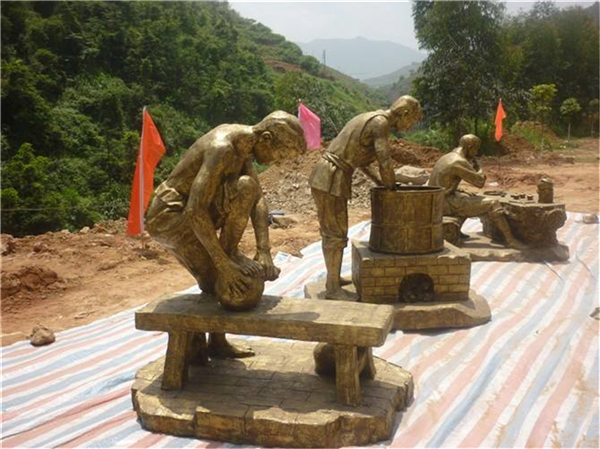 玻璃鋼包揉雕塑