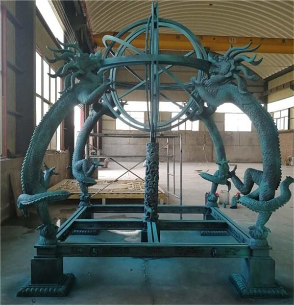 廣場渾天儀雕塑