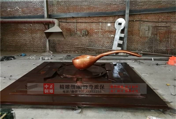 指南針雕塑.jpg 指南針雕塑.jpg