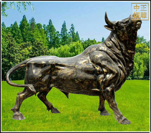 大型商場(chǎng)開荒牛雕塑.jpg 大型商場(chǎng)開荒牛雕塑.jpg