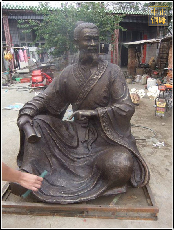 古代人物雕塑.jpg 古代人物雕塑.jpg