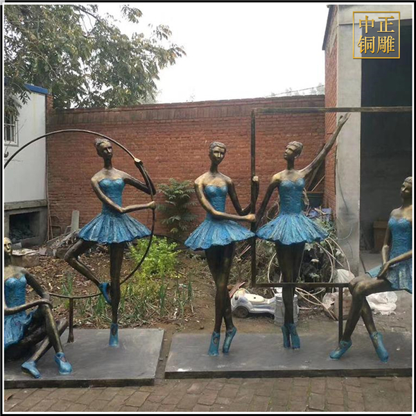 校園舞蹈雕塑.jpg 校園舞蹈雕塑.jpg