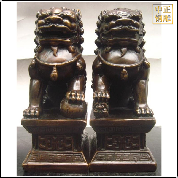 銅獅子擺件一對(duì)