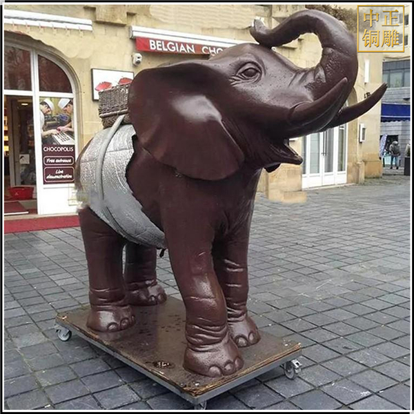 大型風水銅大象
