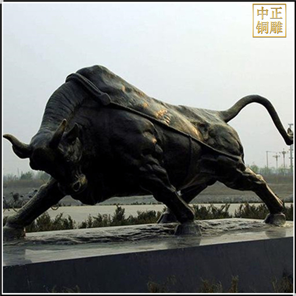 3米銅奔牛定做.jpg