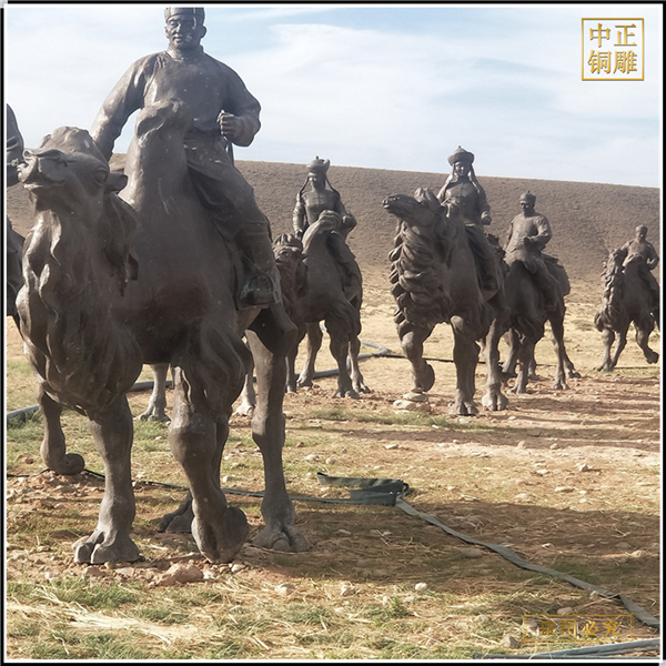 大草原駱駝銅雕塑