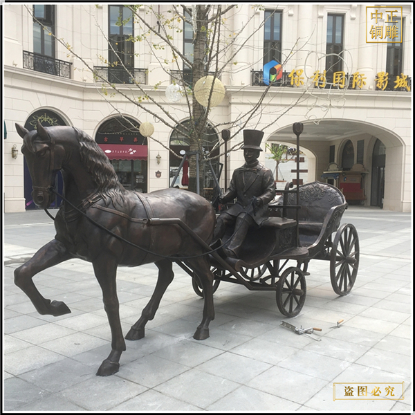 拉馬車(chē)步行街景觀雕塑