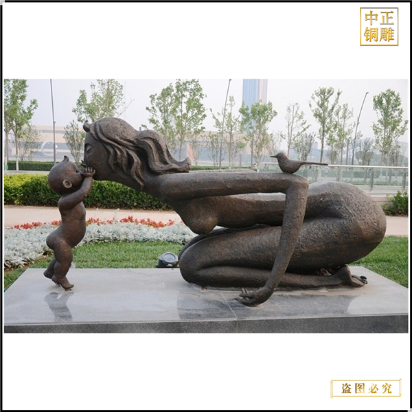 11母女親吻銅雕塑.jpg 11母女親吻銅雕塑.jpg