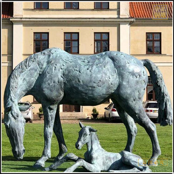 鑄銅廣場(chǎng)銅馬雕塑