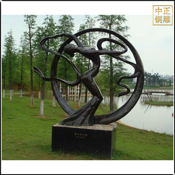 園林跳舞人物景觀雕塑定制