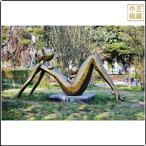 園林景觀抽象雕塑.jpg 園林景觀抽象雕塑.jpg