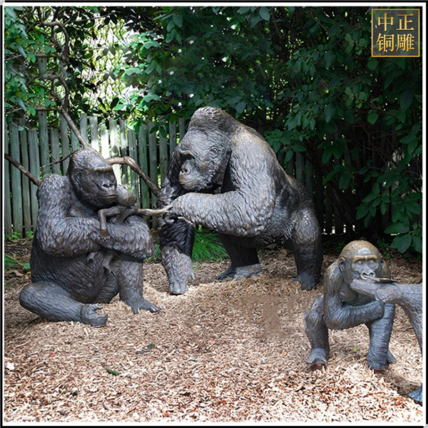 動物園大猩猩銅雕塑