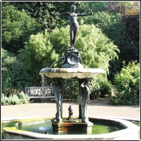 廣場西方人物噴泉銅雕塑.jpg 廣場西方人物噴泉銅雕塑.jpg